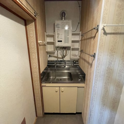室蘭市みゆき町1丁目2-15戸建の洗面所