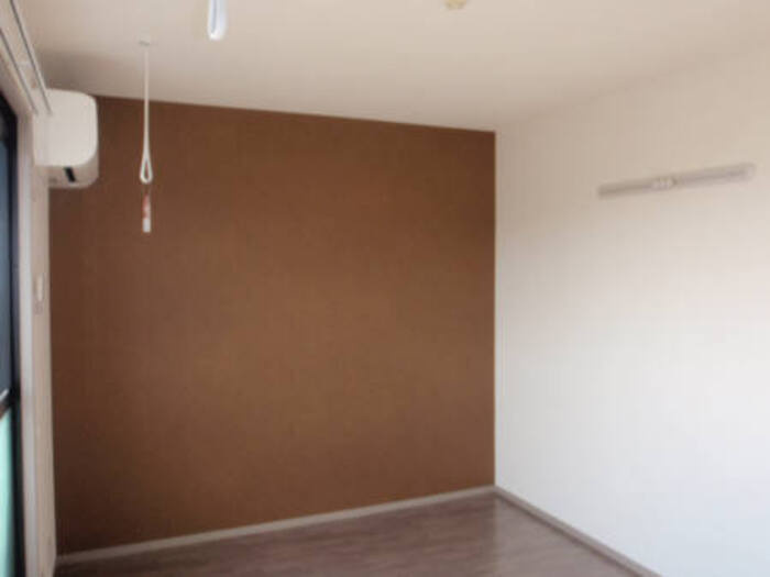 サニーハウスＳの居間・リビング|こちらの居間で趣味の時間をお楽しみください