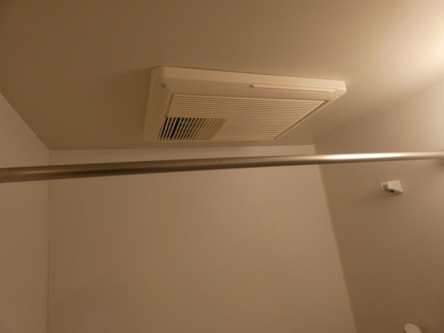 フォレストの浴室|浴室乾燥機付きです