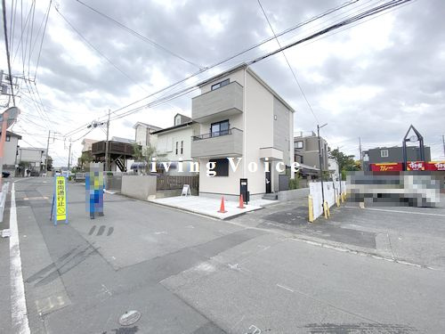 【前面道路含む現地写真】 | 【仲介手数料０円】藤沢市辻堂東海岸1丁目4期　新築一戸建て | 【仲介手数料０円】藤沢市辻堂東海岸1丁目4期　新築一戸建て