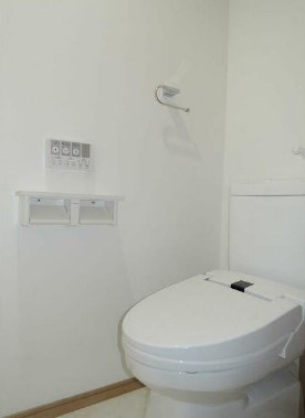 【トイレ】 | フェリオ鷺宮 | 温水洗浄便座。