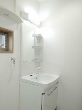 【独立洗面台】 | フェリオ鷺宮 | 嬉しい独立洗面台付き。