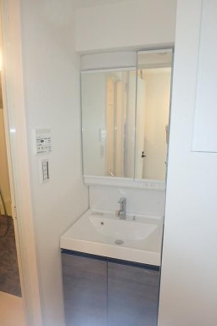 グランカーサ三ノ輪Ⅱの洗面所