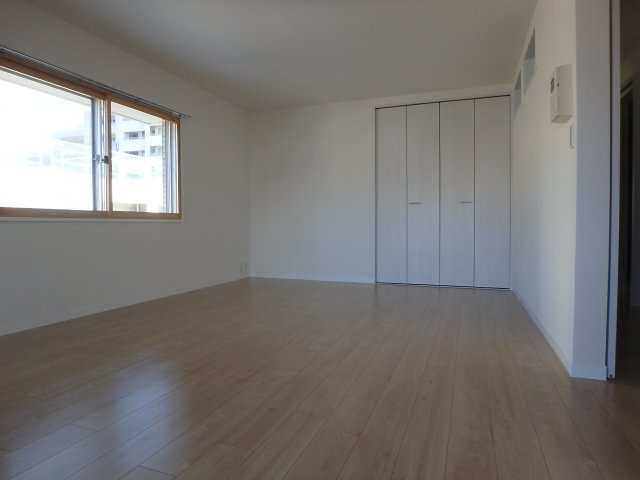 日生住吉コープの居間・リビング