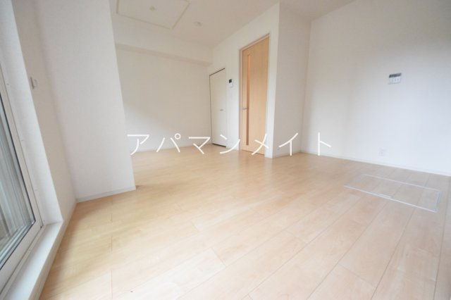 【居間・リビング】 | ドミールボナミ | 戸塚周辺ならアパマンメイトへＬｅｔｓ Ｇｏ ！