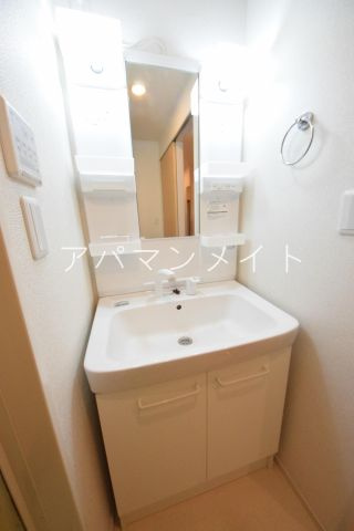 【洗面所】 | ドミールボナミ | 使いやすい洗面所です