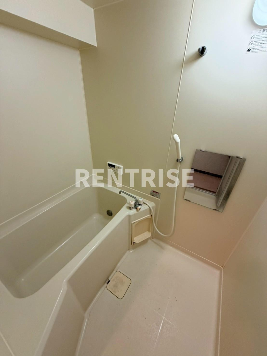 ピュアストリートの浴室