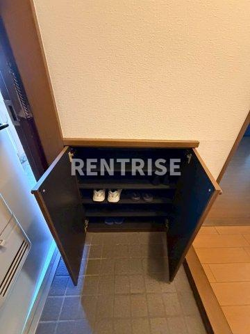 ピュアストリートの玄関