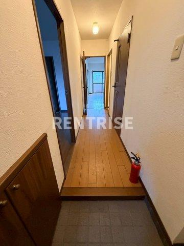 ピュアストリートの玄関