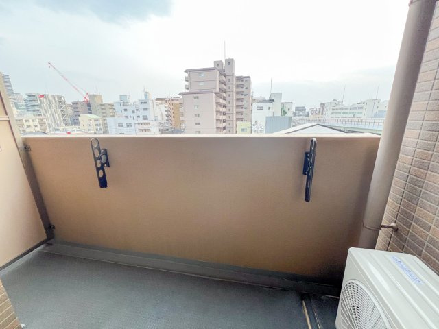 レオンコンフォート難波西のバルコニー