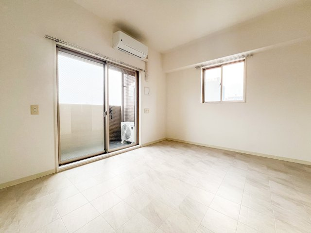 レオンコンフォート難波西の寝室