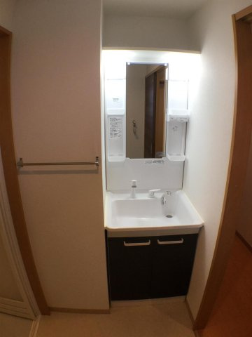 グレイス プルメリアの収納|洗面台