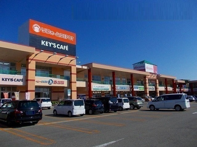 【周辺】 | サンパティーク御所野 | フレスポ 御所野まで600m