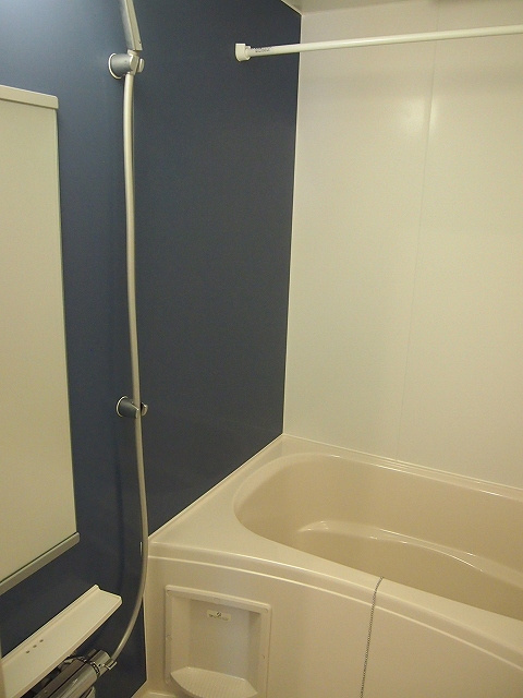 クァルトゥムＦＫ　Ａの浴室|バス