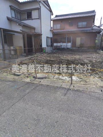 ６６１５４　岐阜市若福町土地の外観