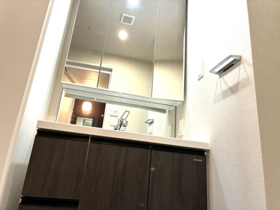 【独立洗面台】 | LIME RESIDENCE KAWAGUCHI EAST