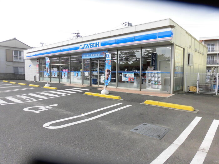 セジュールM Ⅰ|ローソン自衛隊前店 569ｍ