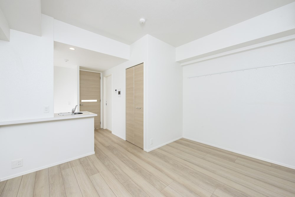 新品家具付きマンション千代7(KaGood福岡)の居間・リビング|居間です