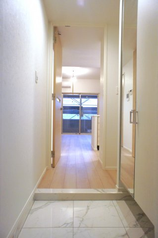 エンクレスト博多EAST PARKの玄関|落ち着いた玄関です