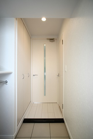 エンクレスト薬院LUCEの玄関|シンプルで使いやすい玄関です