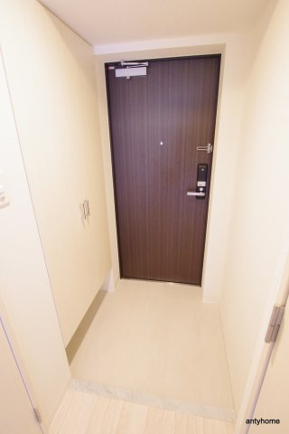 エスリード弁天町グロリア 仲介手数料無料の玄関