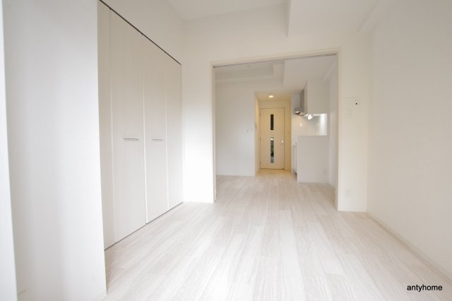 エスリード弁天町グロリア 仲介手数料無料の寝室