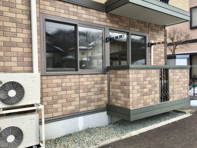 ブォナ・ジョルナータのバルコニー|バルコニー