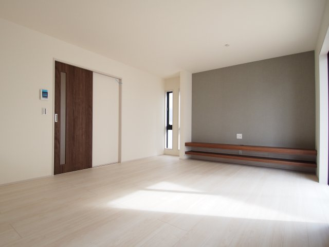 【居間・リビング】 | Livele Garden.S　野田町相沢　１号棟