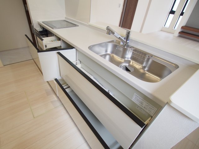 【キッチン】 | Livele Garden.S　野田町相沢　１号棟