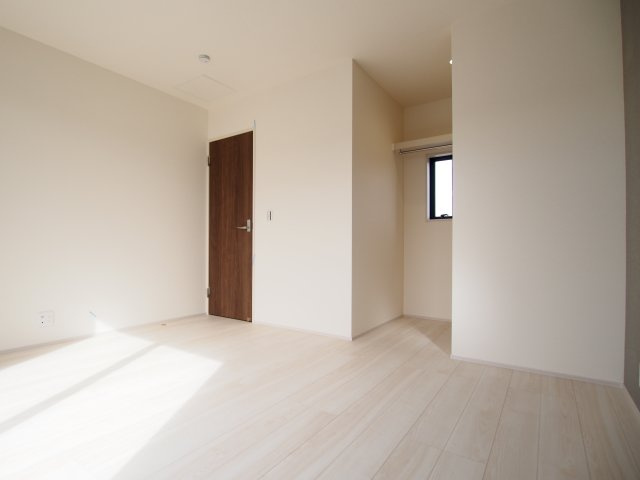 【寝室】 | Livele Garden.S　野田町相沢　１号棟