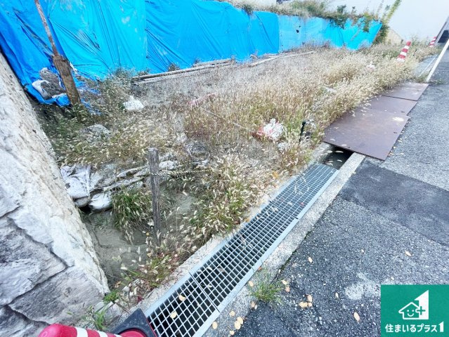 吹田市五月が丘南　第1期　売土地の外観|周辺は落ち着いた街並みの住宅地！子育てがしやすい住環境です！現地でしかわからない事もございます。是非一度ご覧ください。