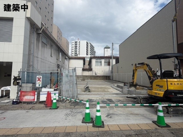 近江八幡市鷹飼町の店舗事務所