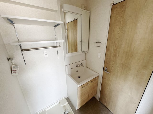 フェア　レジデンスの独立洗面台