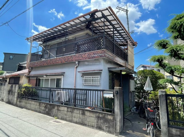 東大阪市吉田3