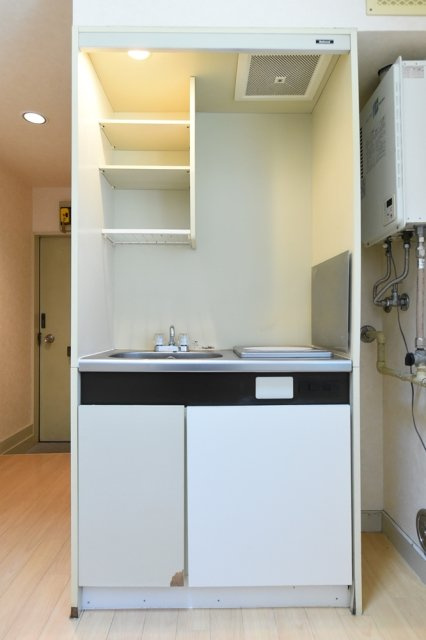 カルタス２１駒場東大前のキッチン|1口IHコンロ