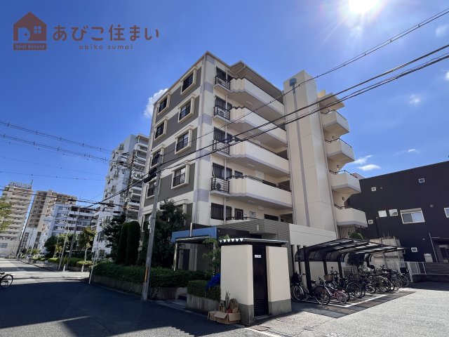 ラフォーレB