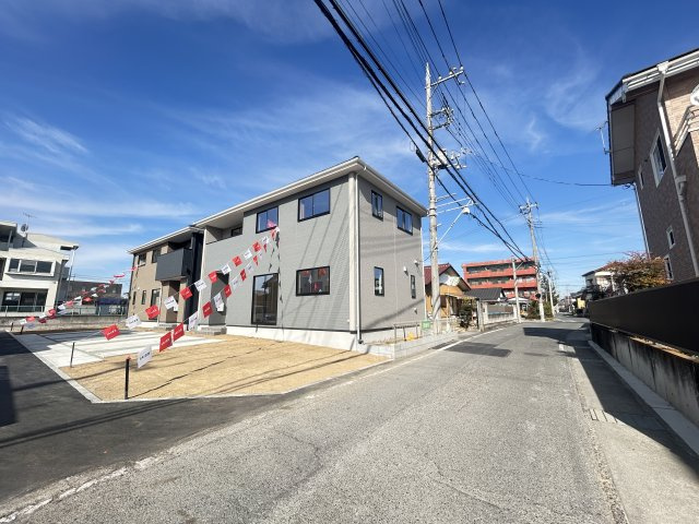 新築　前橋市前箱田町1期　2号棟の前面道路含む現地写真|現地写真　東側接道幅員約4.8ｍ