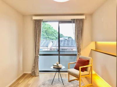 【洋室】 | フローリ