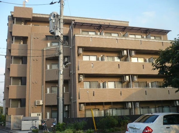 プラネットの外観