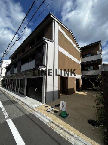 エルベコート東寺の外観