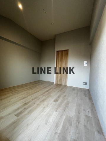 エルベコート東寺の洋室