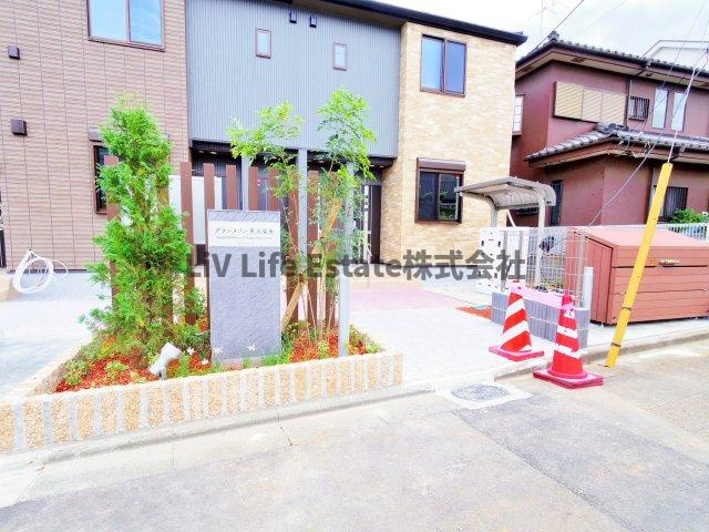 グランメゾン東久留米のエントランス