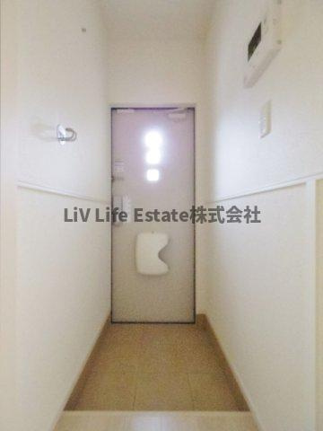 グランメゾン東久留米の玄関