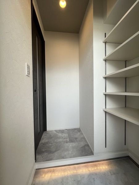 橘センタービルの玄関|きれいな玄関です♪