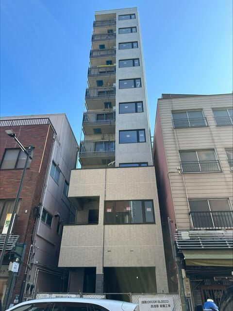 ＤＥＣＯＲ　ＧＲＡＮＤＥ　ＡＳＡＫＵＳＡの外観