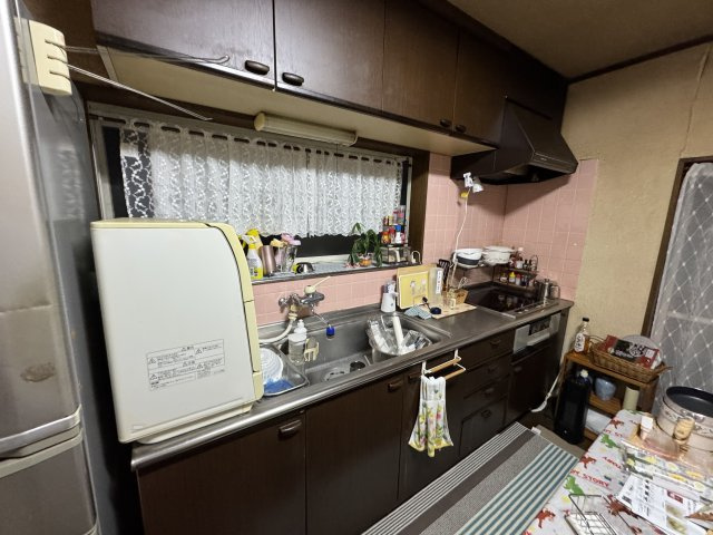 -三丁目不動産-　熊谷市上江袋　駐車3台以上のキッチン