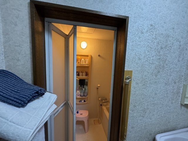 -三丁目不動産-　熊谷市上江袋　駐車3台以上の洗面所