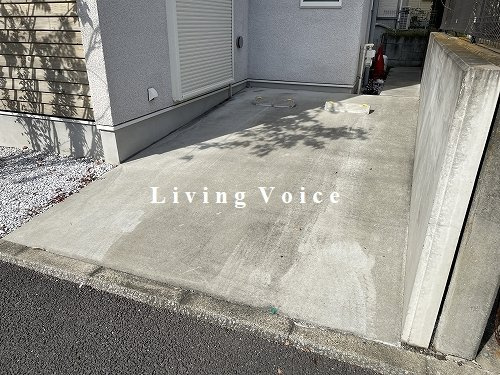 【駐車場】 | 【仲介手数料０円】綾瀬市深谷上2丁目　中古一戸建て | 【仲介手数料０円】綾瀬市深谷上2丁目　中古一戸建て