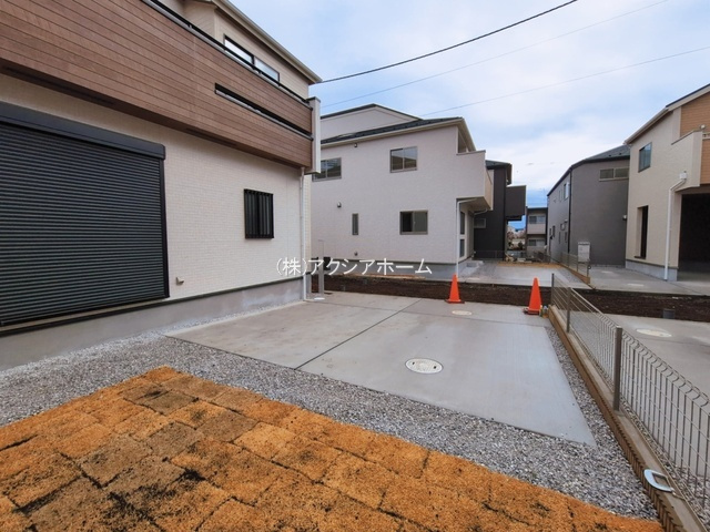 所沢市小手指元町2丁目・全8棟　新築一戸建　1号棟の駐車場|現地写真（2026年3月16日撮影）