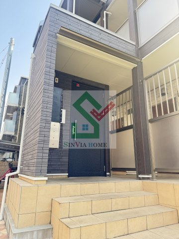 ニューグレイスのエントランス